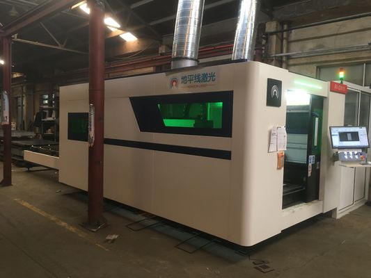 Maszyna do cięcia i grawerowania laserem światłowodowym 3000 mm 2KW