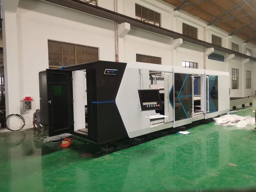IPG 20mm CNC do cięcia metalu 8025 Laserowa maszyna do cięcia blachy stalowej