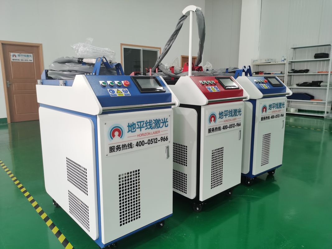 1080nm 1500W Fiber Laser Spawacz Chłodzenie wodą Swing Głowica spawalnicza