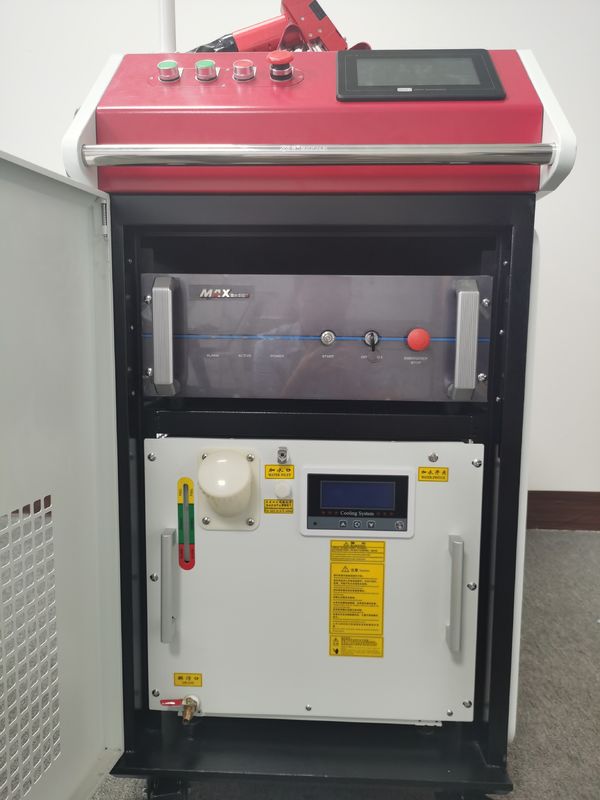 Ręczna spawarka laserowa 1000 W 1080nm 6 trybów Ergonomiczna konstrukcja