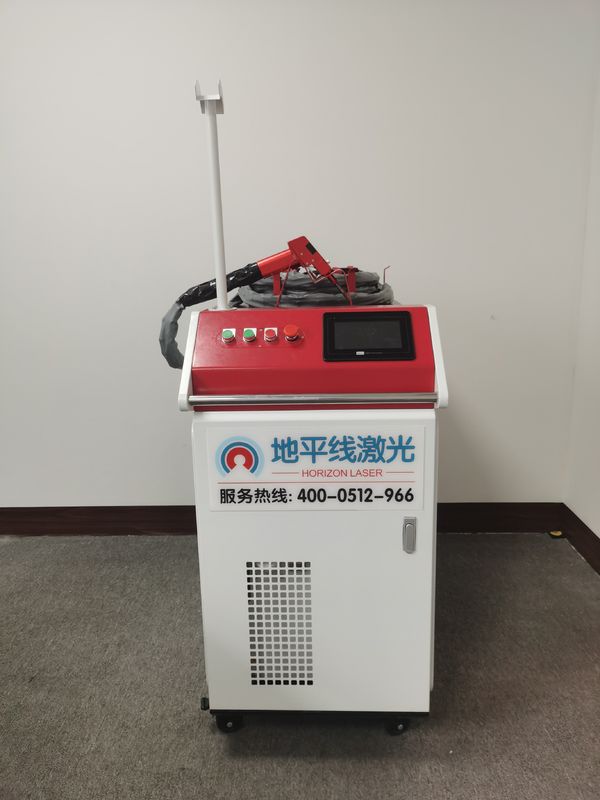 Spawanie stali nierdzewnej 1080nm 1500W 3mm za pomocą spawarki laserowej