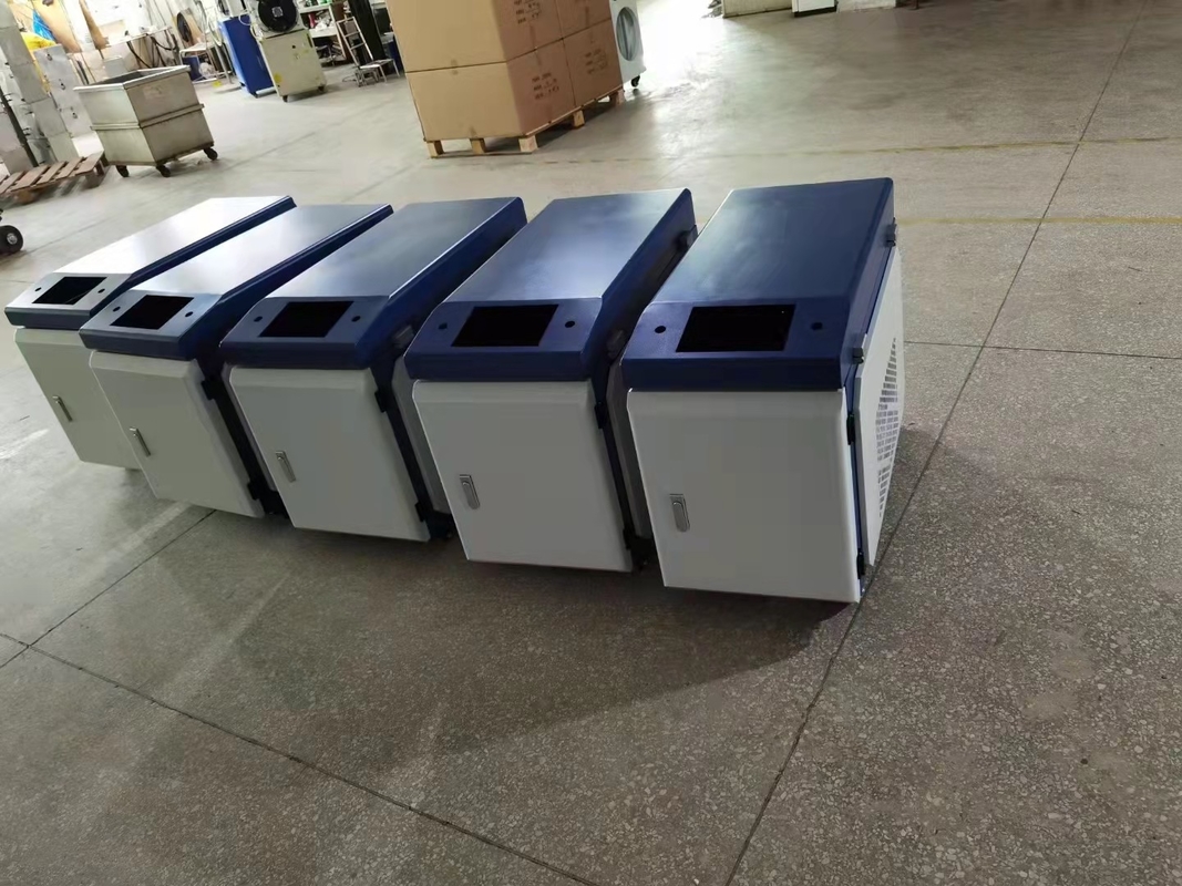 Automatyczna spawarka laserowa o mocy 1000 W, połowa rozmiaru Raycus 120 mm / S