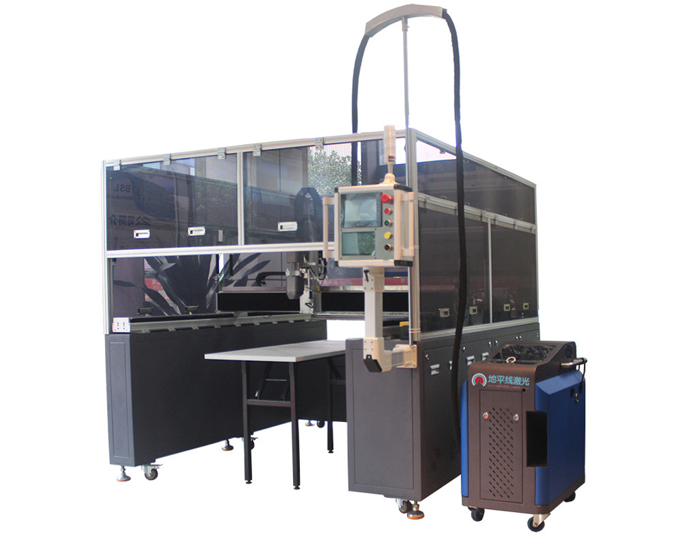 Maxphotonics Maszyna do czyszczenia laserowego szafek Metalowa cewka 100W 200W 500W